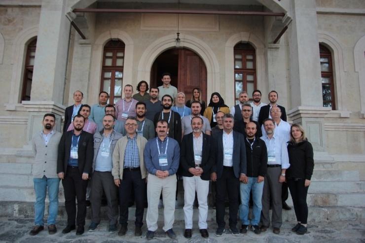 Kbü’de "Proje Yazma" Eğitimi