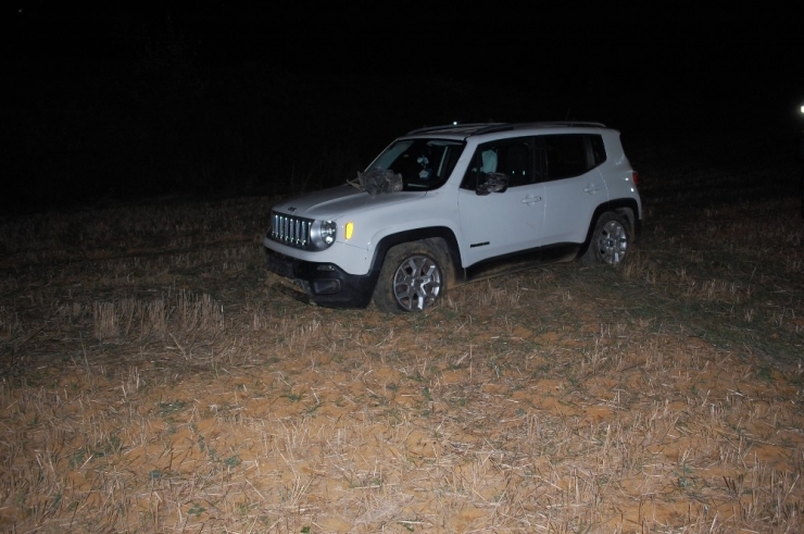 Keşan Hakimi Arabasıyla Tarlaya Uçtu