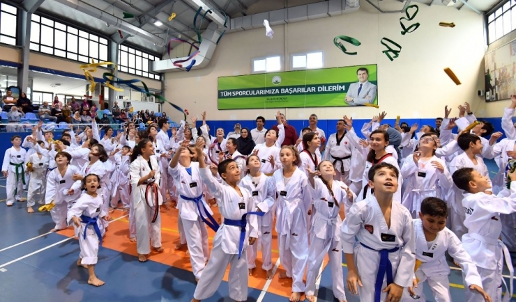 Osmangazi’de Kuşak Törenine Servet Tazegül İmzası