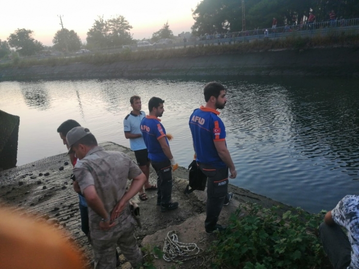 Sulama Kanalına Düşen 16 Yaşındaki Genç Boğuldu