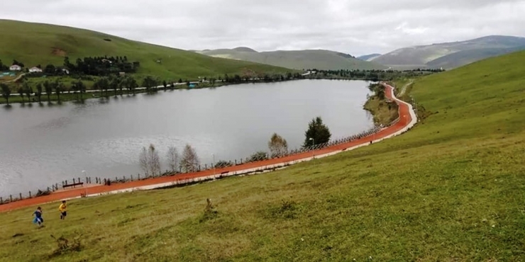 Perşembe Yaylası’ndan Doyumsuz Manzaralar