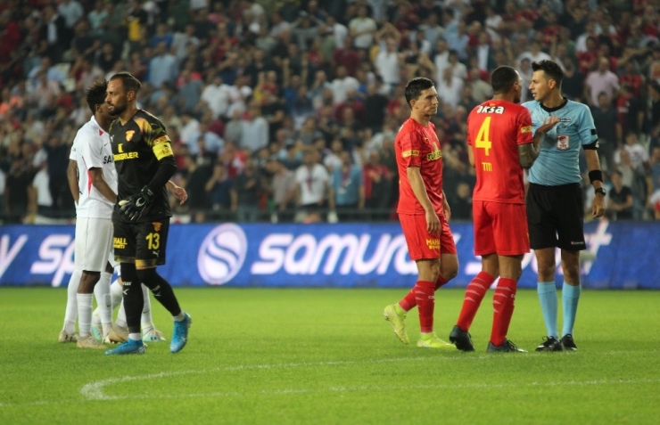 Süper Lig: Gazişehir Gaziantep: 1 - Göztepe: 1 (Maç Sonucu)