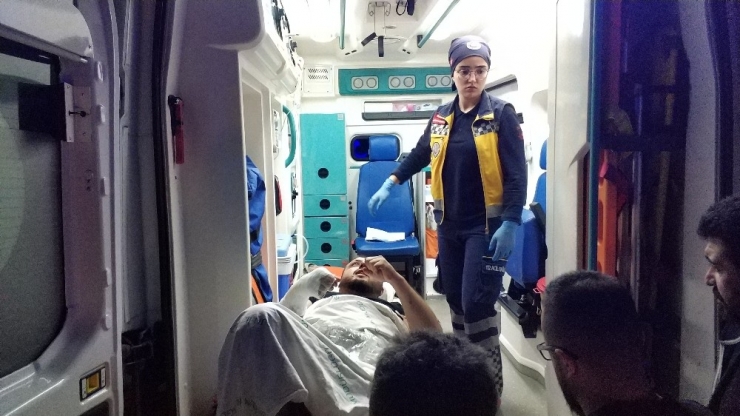 Gurbetçi Genç Kazara Tüfekle Kendini Vurdu