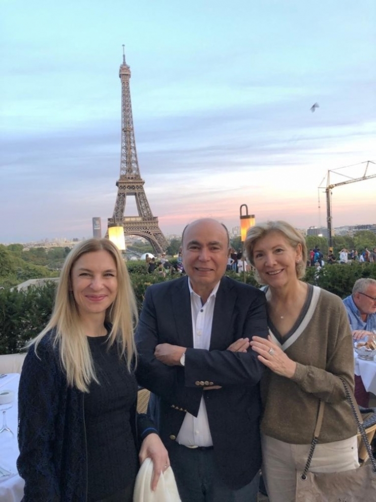 Op. Dr. Bilgehan Sezgin Asena, Paris’te Deneyimlerini Anlattı