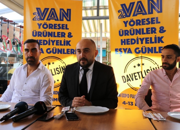 Van’da ’Yöresel Ürünler Ve Hediyelik Eşya Fuarı’ İçin Hazırlıklar Tamamlandı