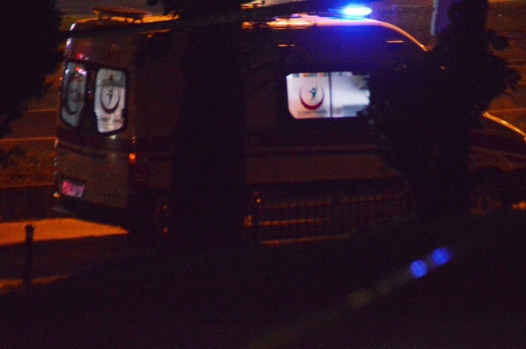 Beşiktaş’ta İntihar Eden Kişiye 45 Dakikalık Kalp Masajı