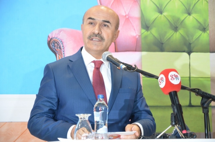 Çukurova Mobilya Ve Dekorasyon Fuarı Açıldı