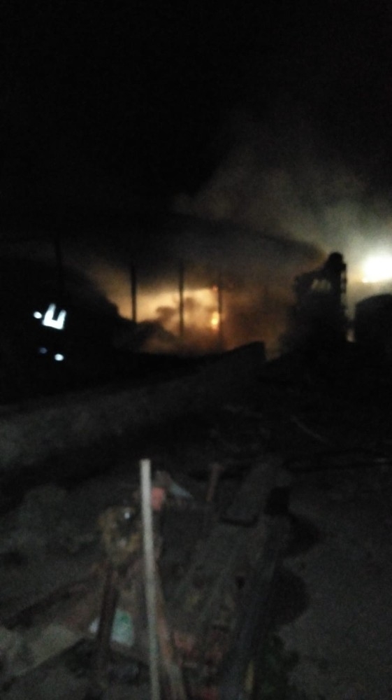 Samanlık Alevlere Teslim