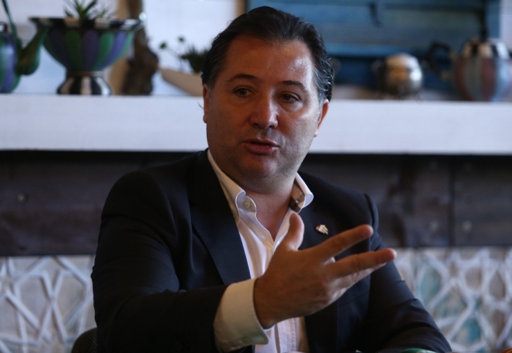 Mesut Mestan: “Bizi Bekleyen Tehlike Fıfa’daki Dosyalar”