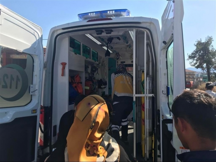 Elektrikli Motosiklet İle Kaza Yapan Sürücü Yaralandı