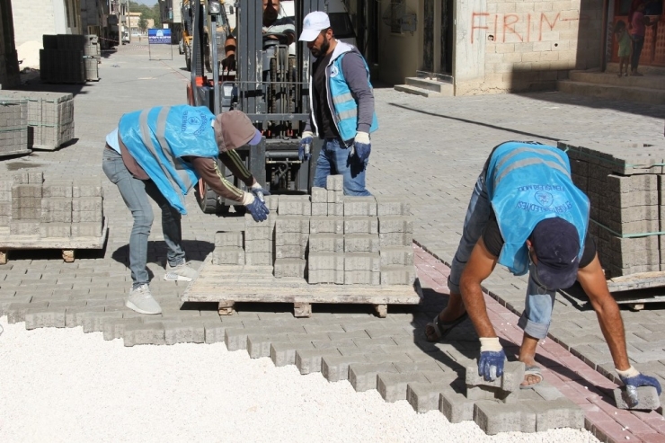 Eyyübiye’de Yol Yapım Atağı
