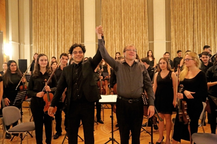 Alman Başkonsolosluğu’nda İki Dost Ülke Gençlerinden Muhteşem Konser