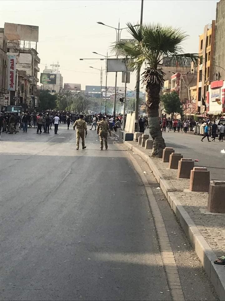 Irak’ta Yüzlerce Kişi Yolsuzlukları Protesto Etti