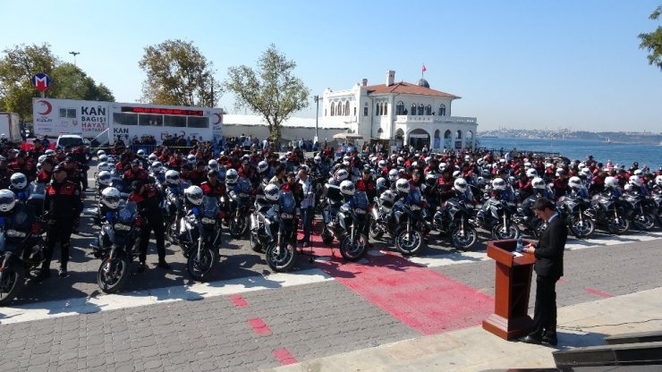 İstanbul’da Motosikletli Polis Timlerinde 206 Polis Göreve Başladı