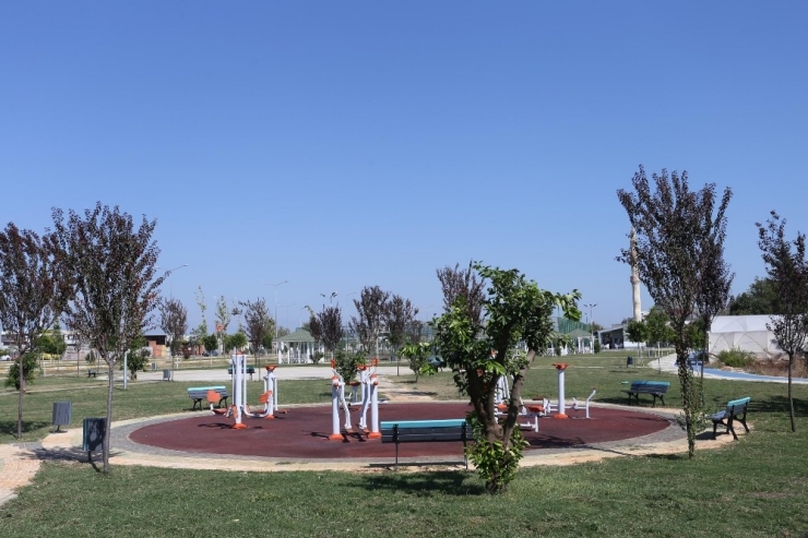 Altınova Semt Spor Sahası Hizmete Açılacak