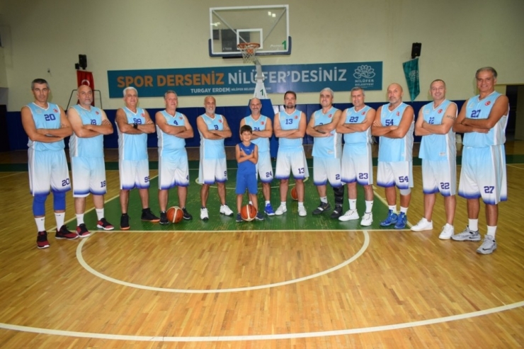 Nilüferli Veteranlardan 2 Kupa