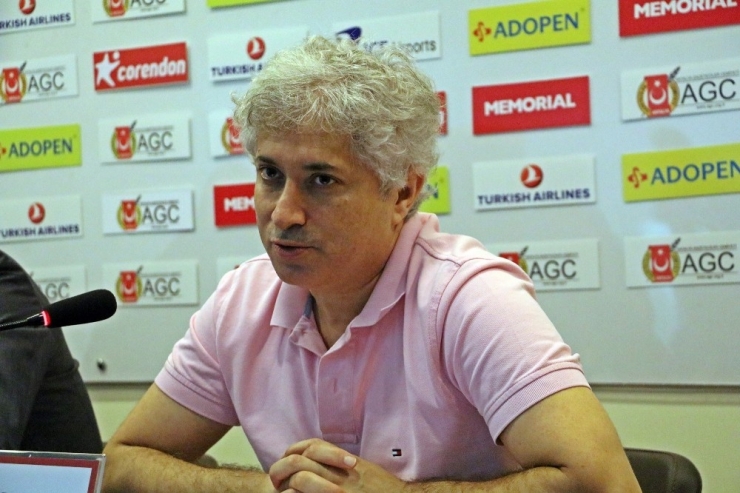 Silikonda Milyonda Bir Oranda Meme Kanseri Riski