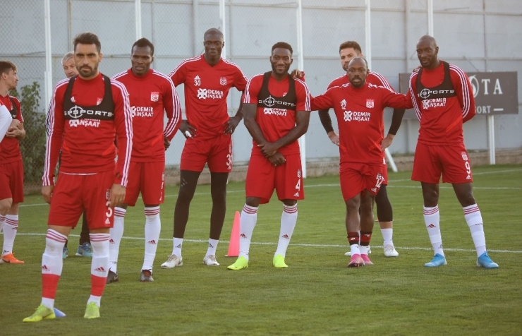 Çalımbay Ateş Püskürdü: “Var Sistemini Kaldırsınlar”