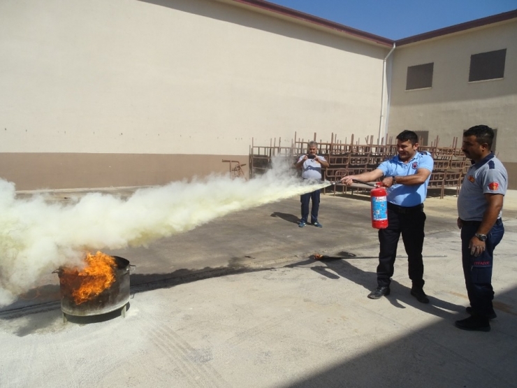 İtfaiye Haftası Etkinlikleri Sürüyor