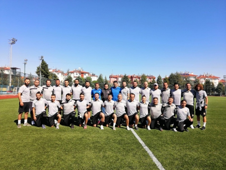 Isparta’da Tff Grassroots C Futbol Antrenörlük Kursu