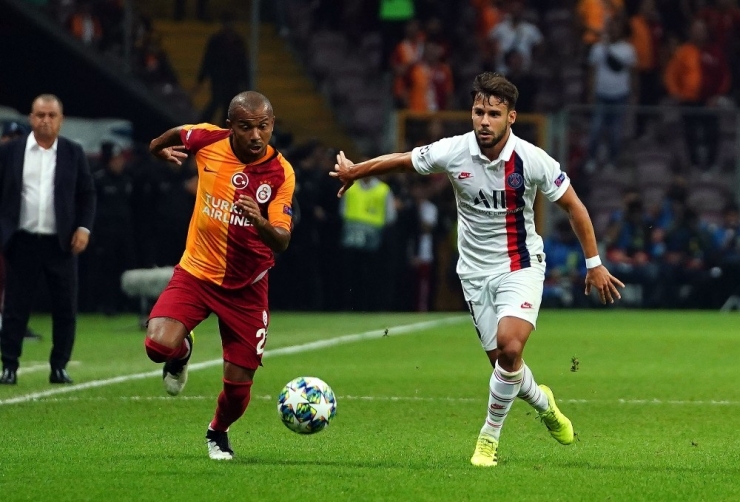 Uefa Şampiyonlar Ligi: Galatasaray: 0 - Paris Saint-germain: 0 (İlk Yarı)