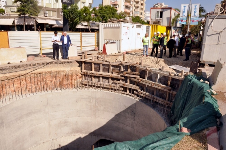 Karalar: "İçme Suyu Ve Altyapı Problemi Yaşayan Mahalle Kalmayacak"