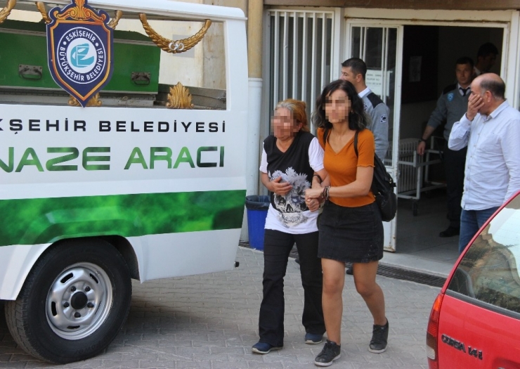 Teröristlerin Cesetleri Aileleri Tarafından Morgdan Alındı