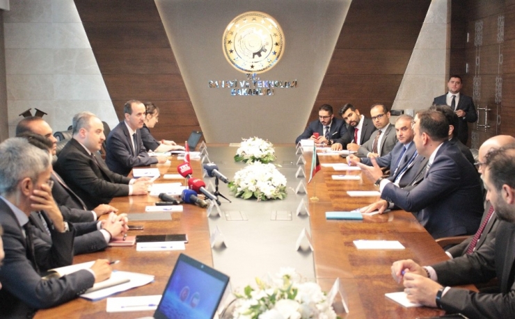 Bakan Varank, Kuveyt Ticari Ve Sanayi Bakanı El-roudan İle Görüştü