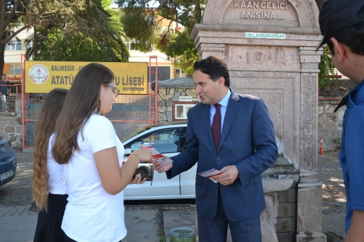 Ayvalık’ta Yaya Geçitlerinde ‘Güvenlik’ Nöbeti