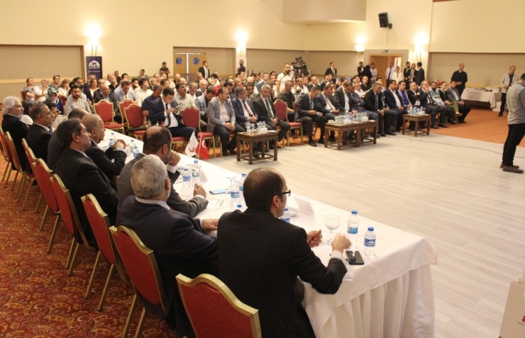 Elazığ’da Bahreynli İş Adamlarına Ticaret Olanakları Anlatıldı