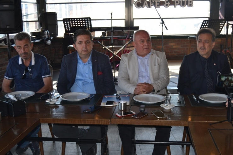 Bilecik’te ’Bekarlara Maç Yasağı’nın Yankıları Sürüyor