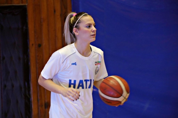 Seda Deniz Beşiktaş Yolunda