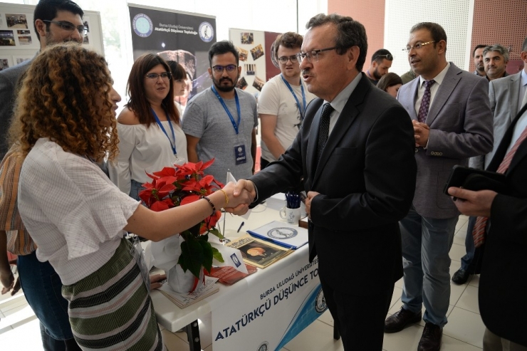 Yeni Öğrenciler Üniversiteyi “Oryantasyon” İle Tanıyor