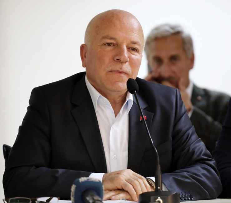 Başkan Sekmen Şenkaya’da Muhtarlarla Buluştu