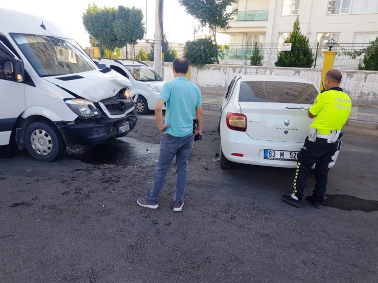 Diyarbakır’da Öğrenci Servisi Kaza Yaptı: 9 Yaralı