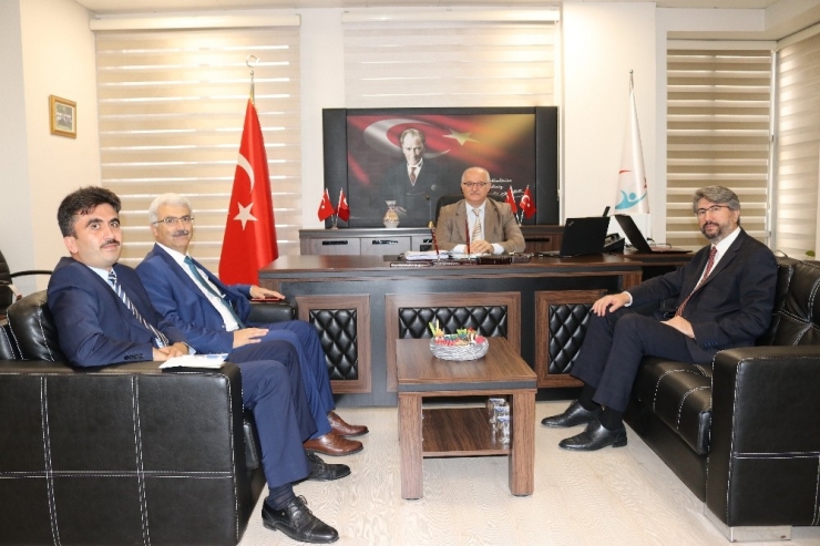 Kocaeli’de Başlatılan Engelli Bilgi Bankası Projesi Örnek Oluyor