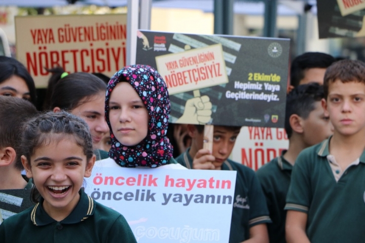 Kahramanmaraş’ta ‘Yaya Güvenliğinin Nöbetçisiyiz’ Uygulaması