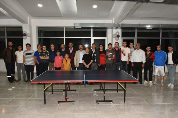 İnönü’de Masa Tenisi Turnuvası Başladı