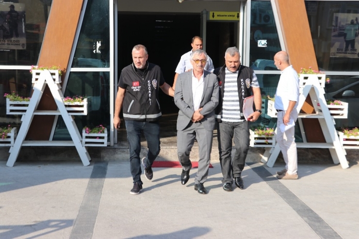 Konuşmasını Beğenmediği İçin Ortağını Vurdu, Teslim Oldu