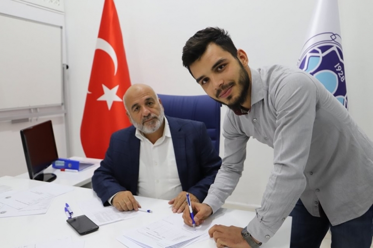 Battalgazi Belediyespor 6 Oyuncuyu Kadrosuna Kattı