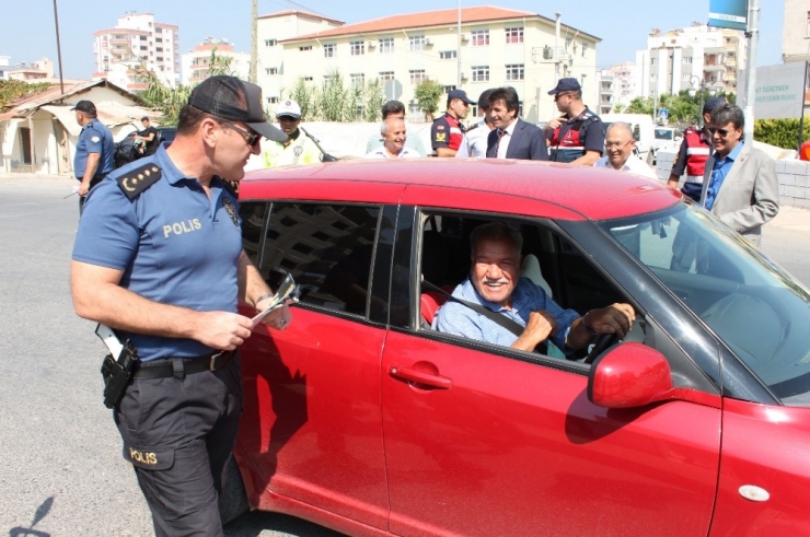 Erdemli’de ‘Yaya Önceliği’ Denetimi