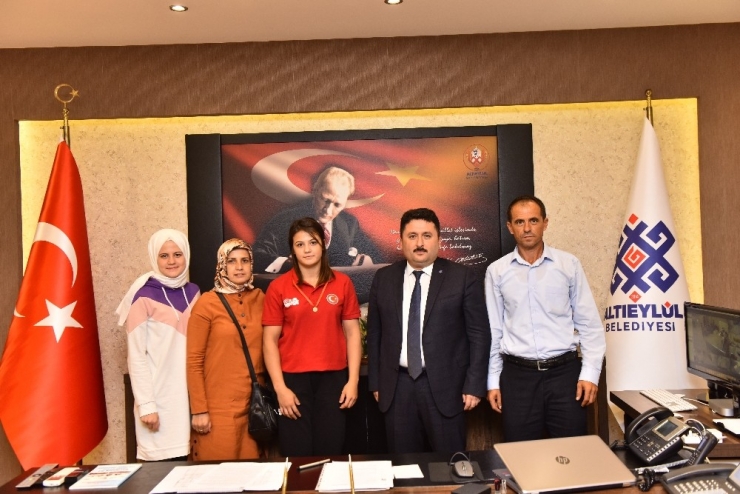 Şampiyon Judocu Habibe Altıeylül’de