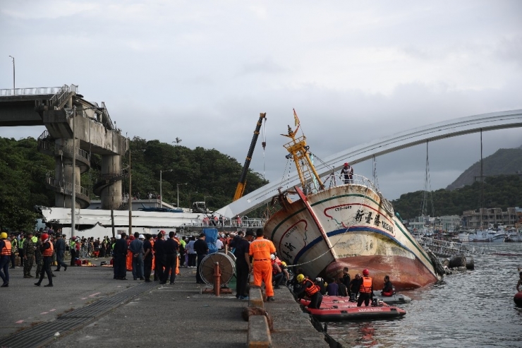 Tayvan’da 4 Kişinin Cesedine Ulaşıldı