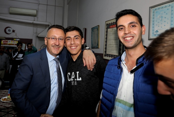 Başkan Işıksu, Mahalle Sakinleri İle Buluşmayı Sürdürüyor