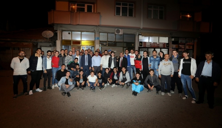 Başkan Işıksu, Mahalle Sakinleri İle Buluşmayı Sürdürüyor