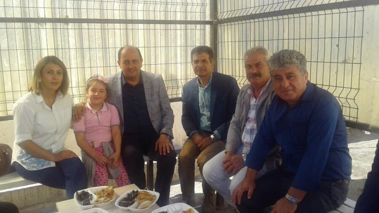 Başkan Demirtaş İlkokul Kermesine Destek Verdi