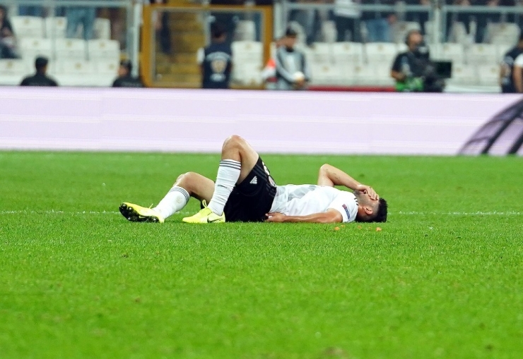 Güven Devam Edemedi