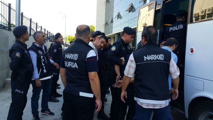 Bursa’da Uyuşturucu Operasyonu: 27 Gözaltı