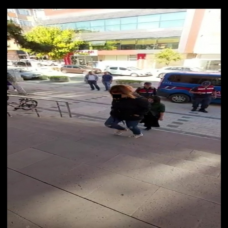 Çanakkale’de Fuhuş Operasyonu: 4 Gözaltı