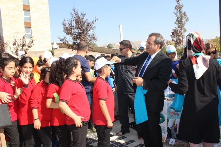 Elazığ’da Sağlık İçin Yürüyüş Etkinliği